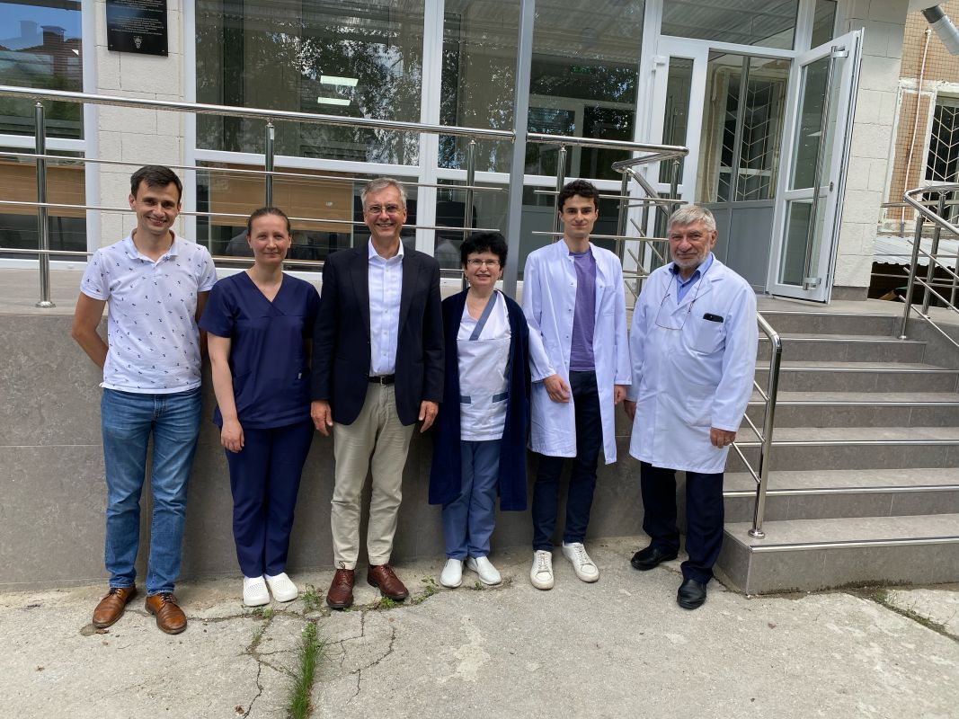 studiul clinic PARADIGM4TB