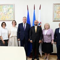 Vizita Ambasadorului Statului Qatar